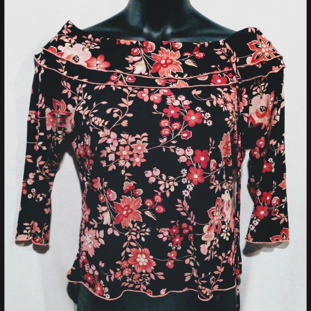 Olivia Paige Floral Top Size XL